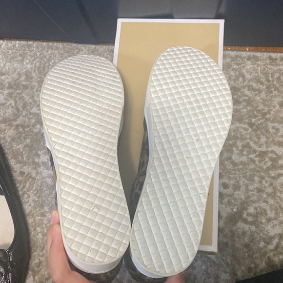 Very G Womens high top ankle platform sneakers - Picture 8 of 8